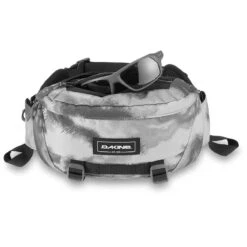 Dakine Gürteltasche Hot Laps Hüfttasche 2 Liter SIERRA FOSSIL Braun -Günstiges Draussen Herz Geschäft Dakine 10003406 Hot Laps 2L Black Bike Pack Unisex 5 1200x1200 1