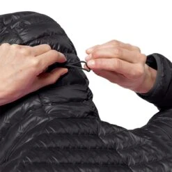 Jack Wolfskin Winter-Daunenjacke Atmosphere Schwarz Damen -Günstiges Draussen Herz Geschäft Jack Wolfskin 1204431 6000 atmosphere jacket204 1200x1200 1