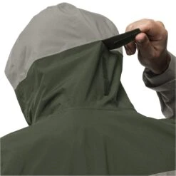 Jack Wolfskin Regenjacke Weiltal 2-Lagen (Wetterschutzjacke, Wasserdicht, Winddicht) Mistygrün Herren -Günstiges Draussen Herz Geschäft Jack Wolfskin Regenjacke Weiltal 1115891 5150 1200x1200 1