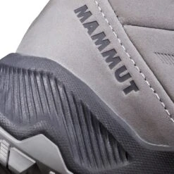 Mammut Wanderschuhe Nova Mid IV GTX (All-Terrain, Nubukleder, Wasserdicht) Titaniumgrau Damen -Günstiges Draussen Herz Geschäft Mammut 3030 04730 00668 Nova Mid Schuh206 900x900 1