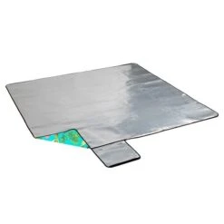 Nils Camp Picknickdecke NC8019 (Motiv Kolibri) Grün 200x200cm -Günstiges Draussen Herz Geschäft Nils Camp Picknicdecke NC8019 6 600x600 1