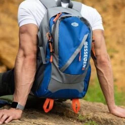 Nils Camp Wanderrucksack CBT7107 Bessegen 35 Liter Blau/grau -Günstiges Draussen Herz Geschäft Nils Camp Rucksack Bessegen CBT7107 35liter 2 600x600 1