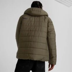 Puma Steppjacke Essential Mit Kapuze (wattiert, Warm) Olivegrün Herren -Günstiges Draussen Herz Geschäft PUMA 848938 62 Steppjacke essential204 1024x1024 1