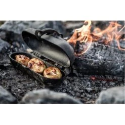 Petromax Gusseiserner Kartoffelbräter Mit Kippriegelverschluss - 1,8 Liter -Günstiges Draussen Herz Geschäft Petromax Gusseiserner Kartoffelbreater pto30 2 651x651 1