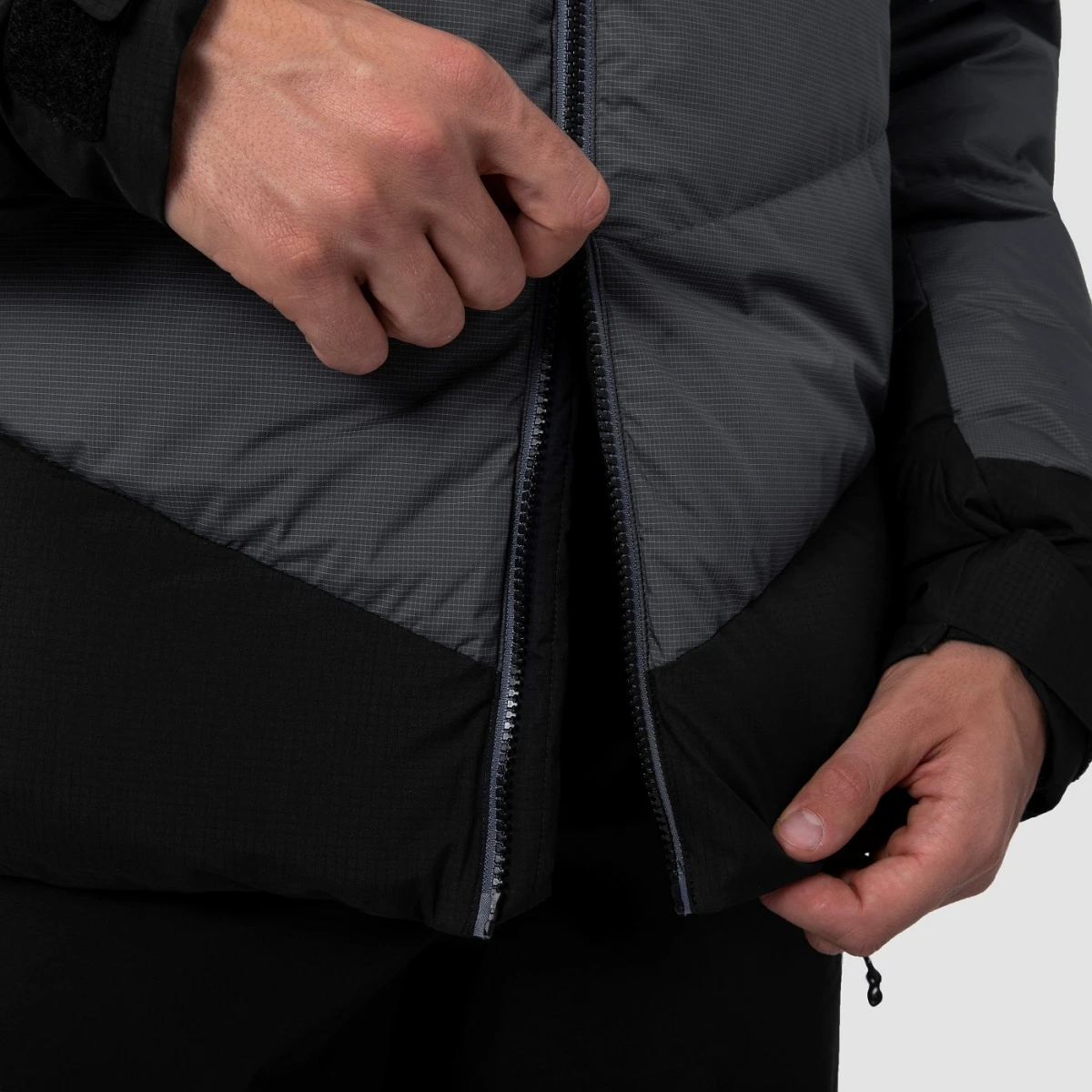 Salewa Daunenjacke Ortles Heavy 2 Powertex Extreme (wasser- Und Winddicht) Schwarz Herren 3 Salewa Daunenjacke Ortles Heavy 2 Powertex Extreme (wasser- Und Winddicht) Schwarz Herren – Bild 3